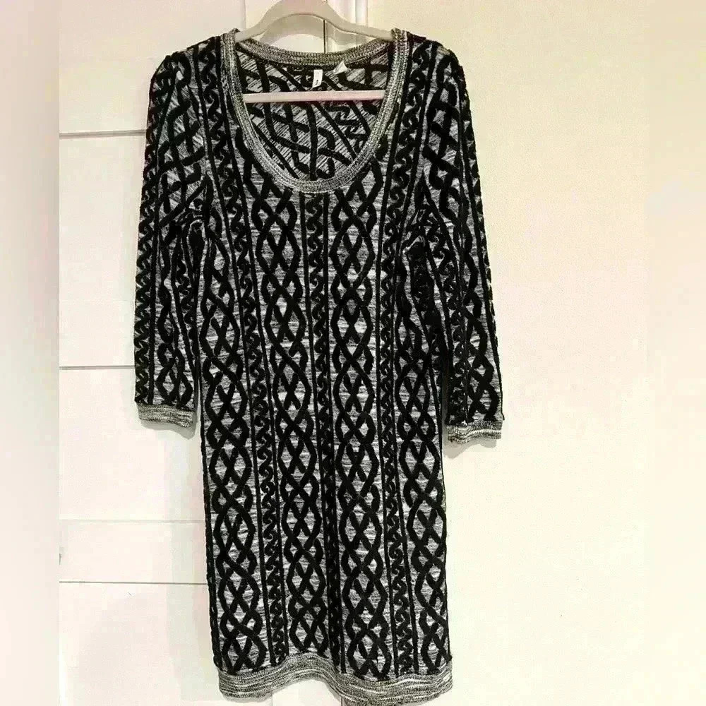 Anthropologie- Moth- Black and White Long Sleeve Dress- Size Medium